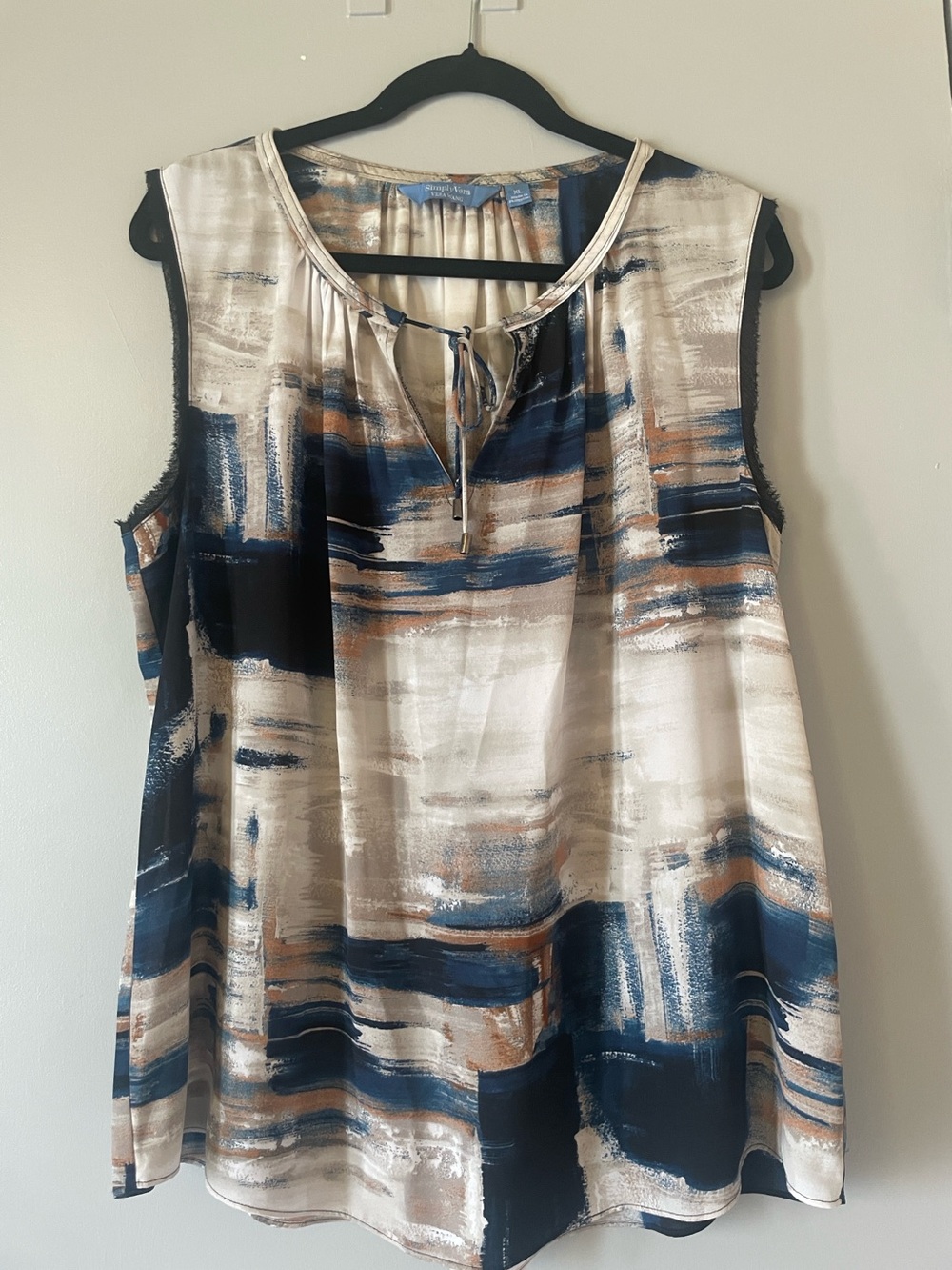 Simply Vera Vera Wang Sleeveless Abstract Print Blouse - Navy, Cream & Tan
